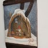 Pannello Gnometto seduto accanto al fuoco con bicchiere di vino - immagine 4